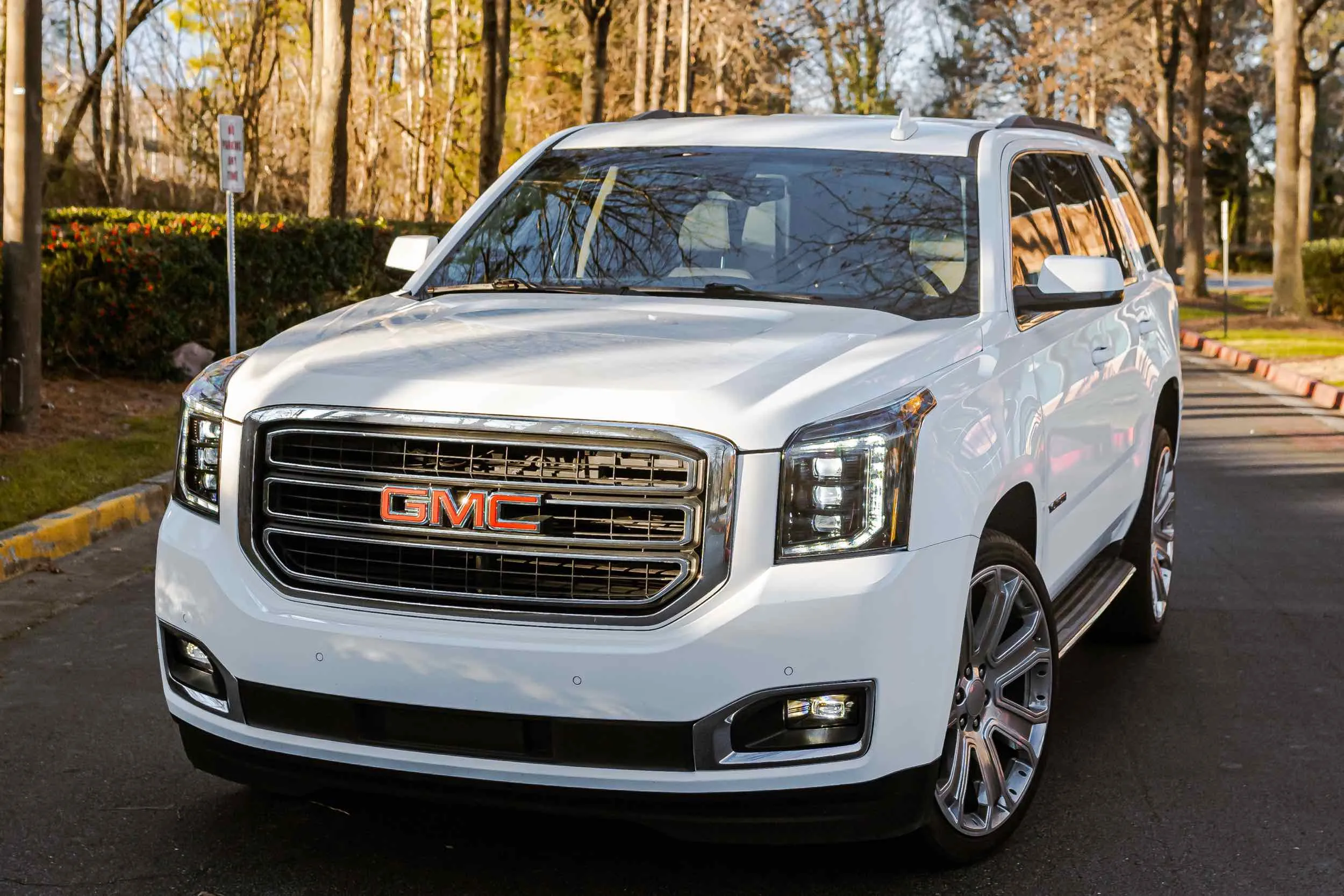 2015-2020 GMC Yukon XB LED Headlights