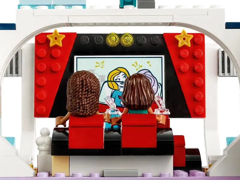 41448 Heartlake City Movie Theater