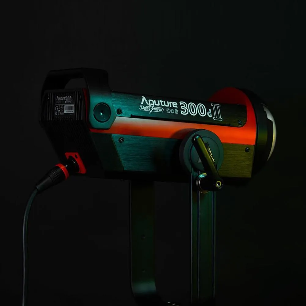 Aputure LS 300D II Pro Kit (Including Light Dome II Softbox and Light Stand) - Bundle