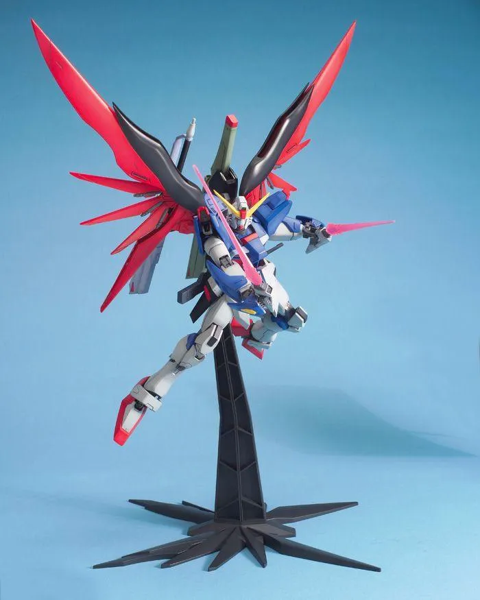 Bandai Destiny Gundam MG 1/100 Model Kit