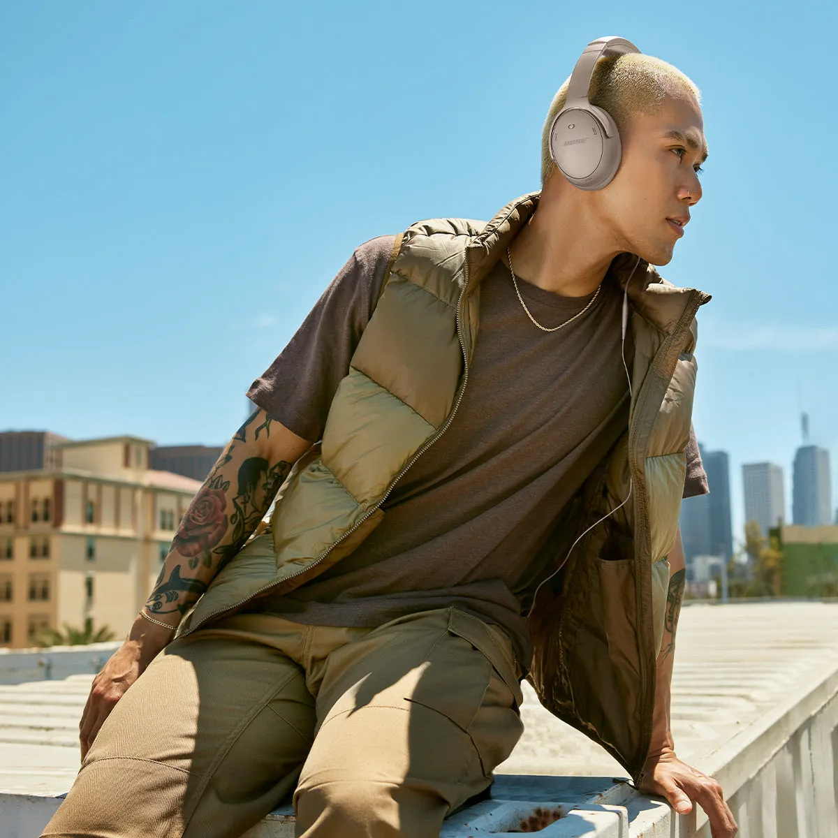 Bose QuietComfort Headphones with Active Noise Cancellation (Sandstone)