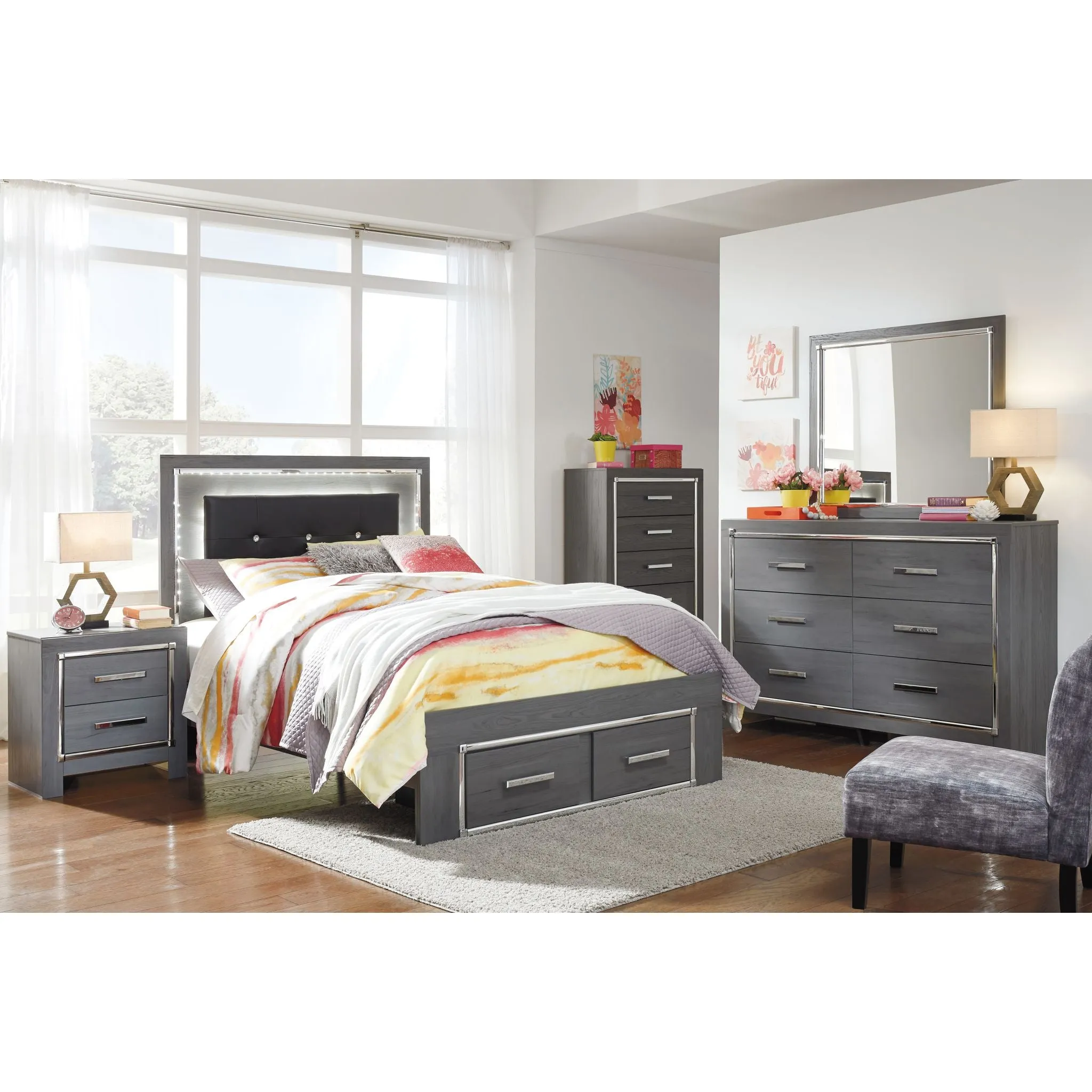 Lodanna Full Storage Bed