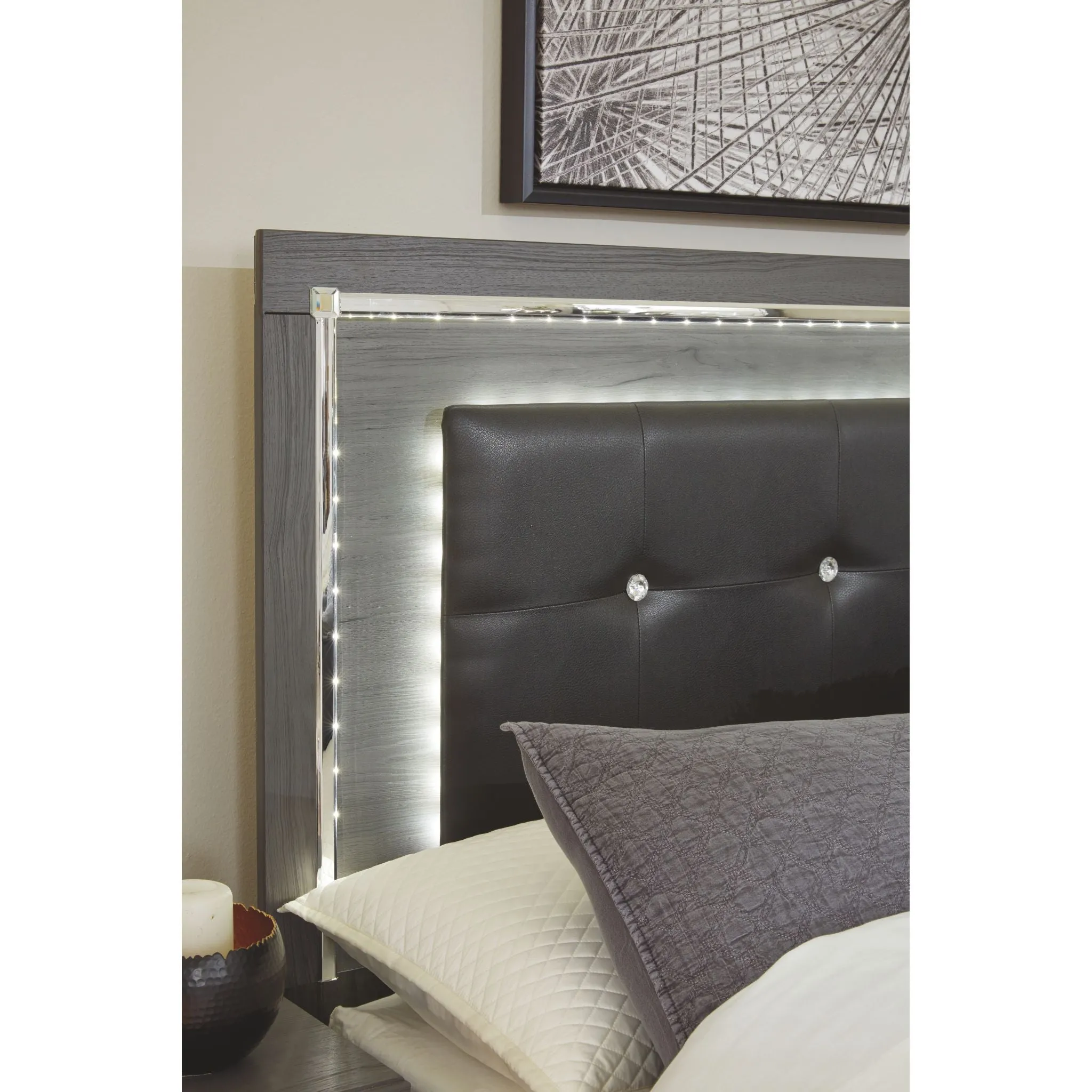 Lodanna Storage Panel Bed