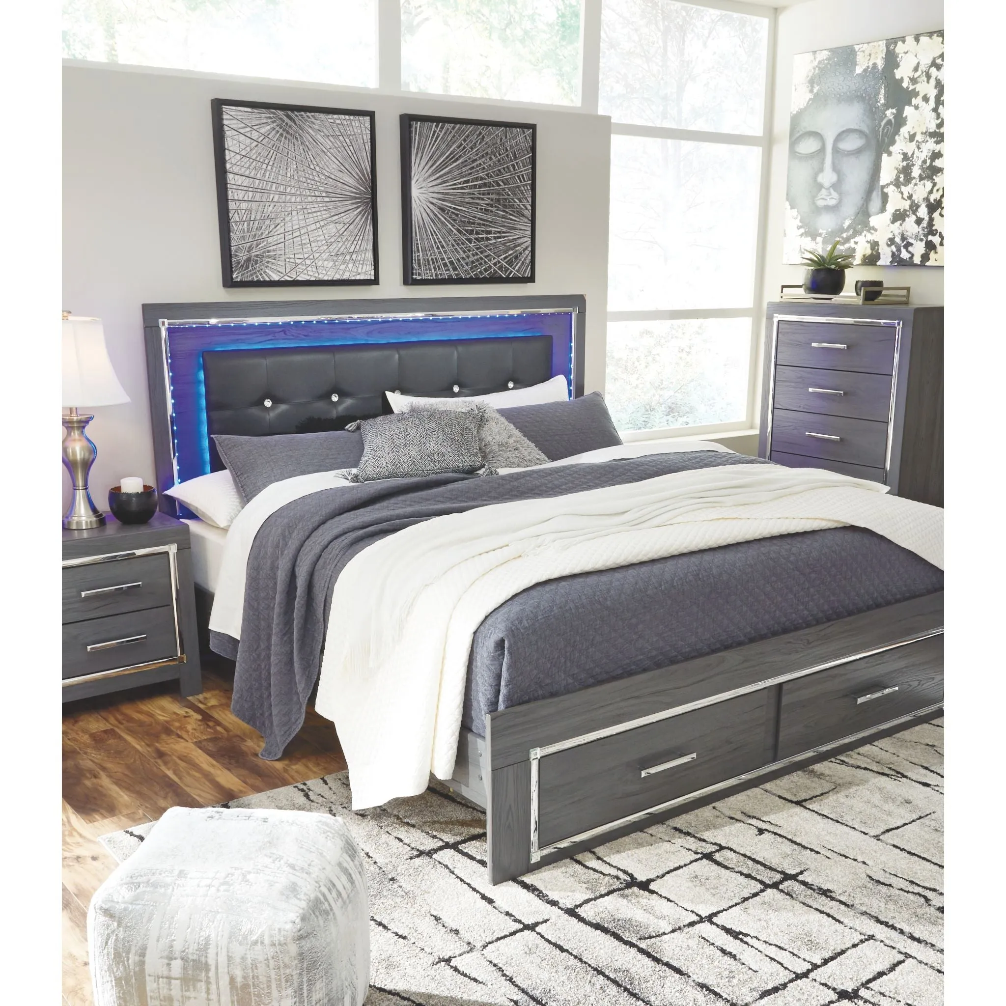 Lodanna Storage Panel Bed