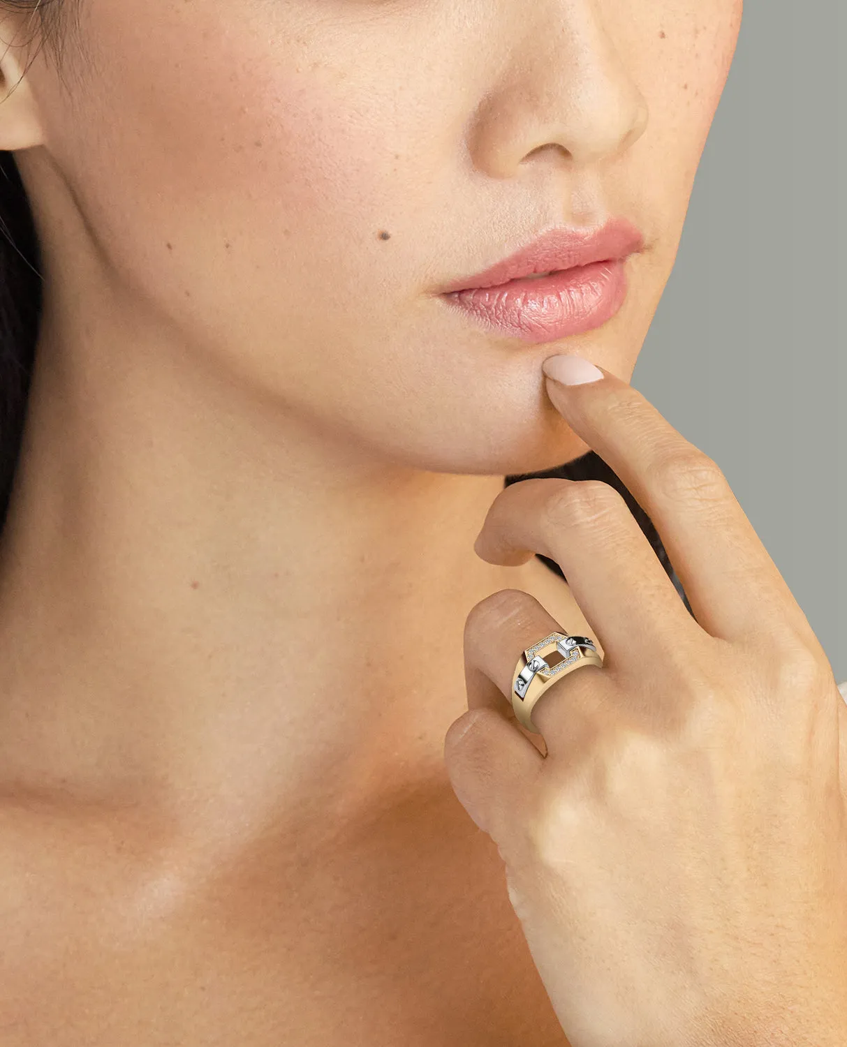 NORTHSTAR Gold Signet Ring with 0.10ct Diamonds