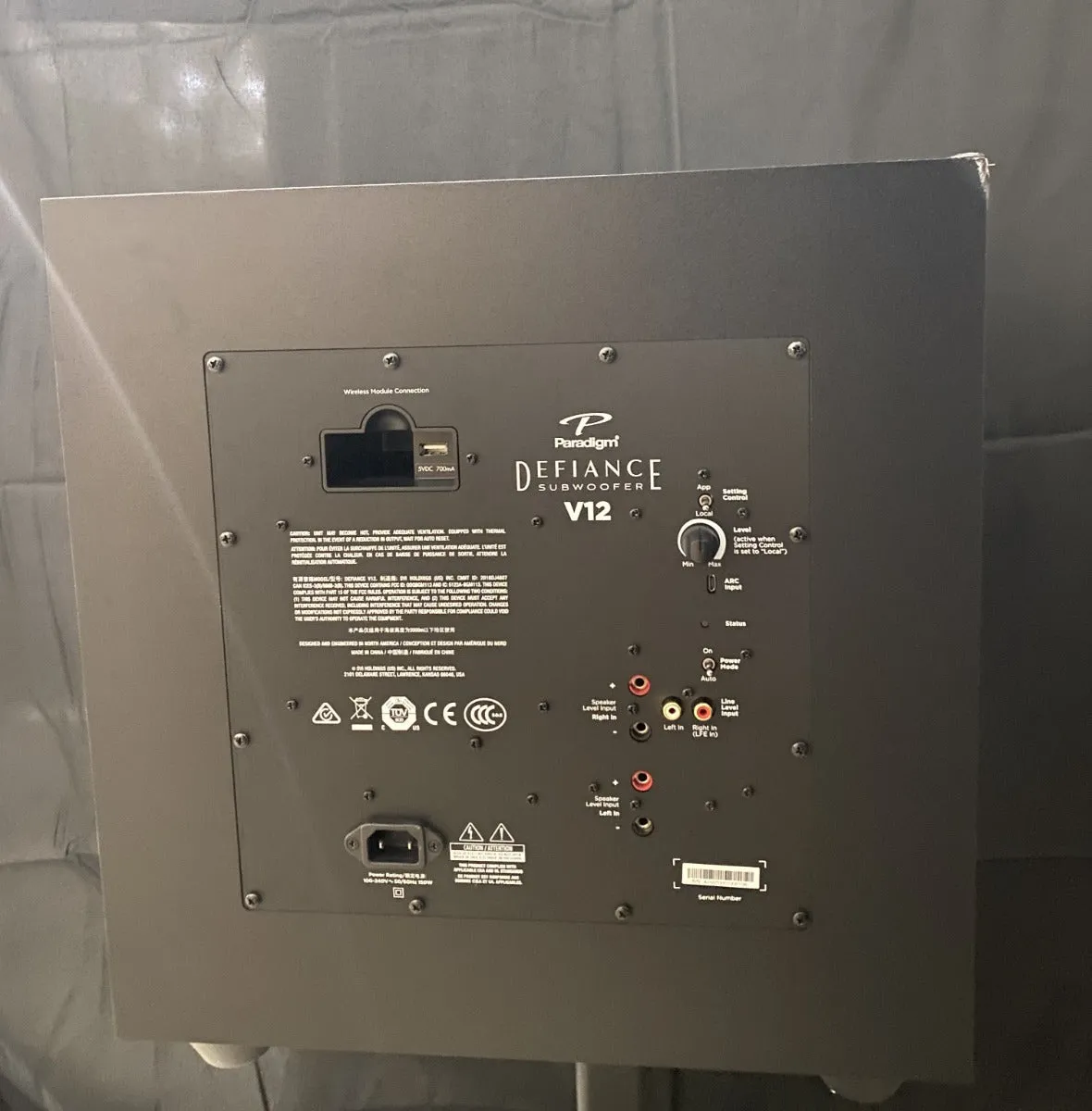 Paradigm OPEN BOX Defiance V12 Subwoofer - Satisfactory Condition