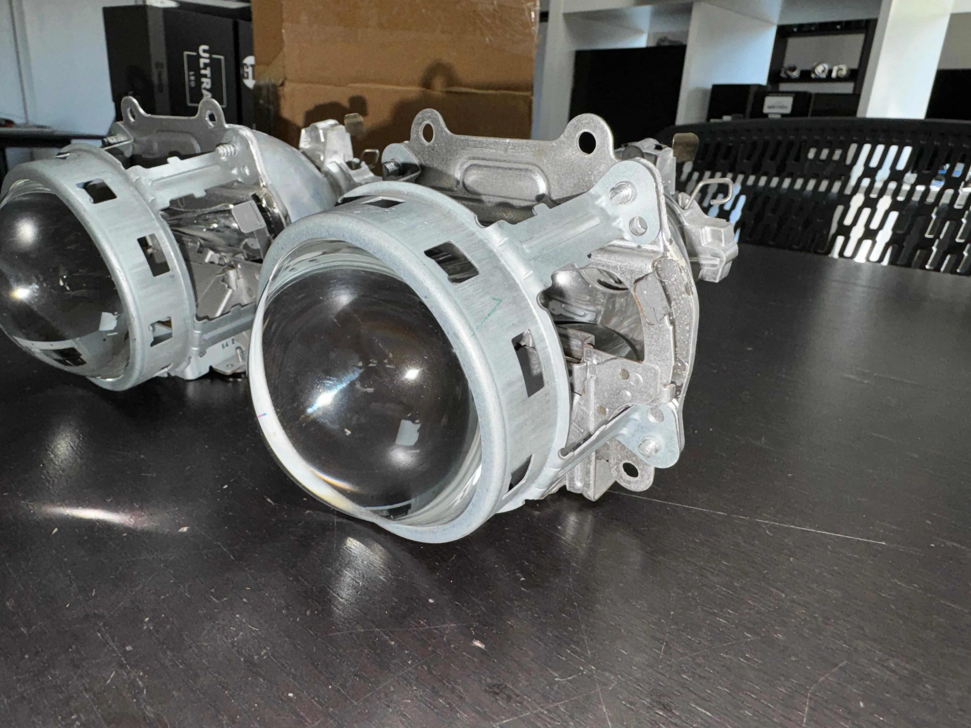 RX350 Bi-Xenon Projectors (Pair) - CLOSE OUT NO RETURNS