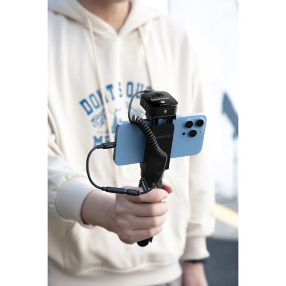 Saramonic Blink 900 B2 2-Person Digital Camera-Mount Wireless Omni Lavalier Microphone System (2.4 GHz, Black)