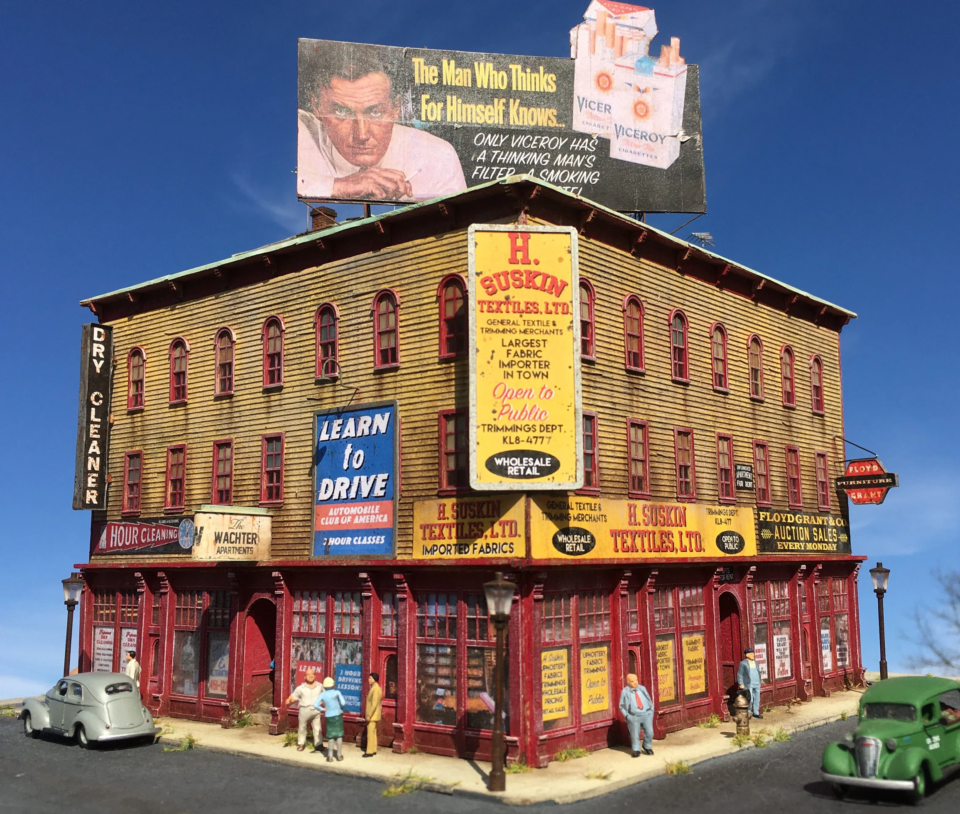 WACHTER APARTMENTS - HO SCALE KIT